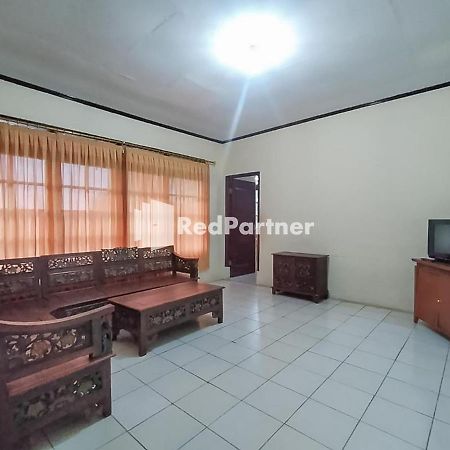 Pertiwi Village Redpartner Paragajen Zewnętrze zdjęcie
